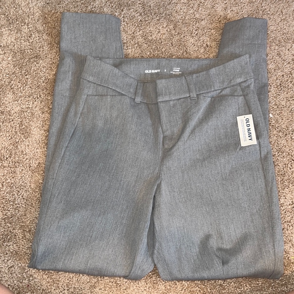 Old Navy high rise pixie slacks size 2 NWT